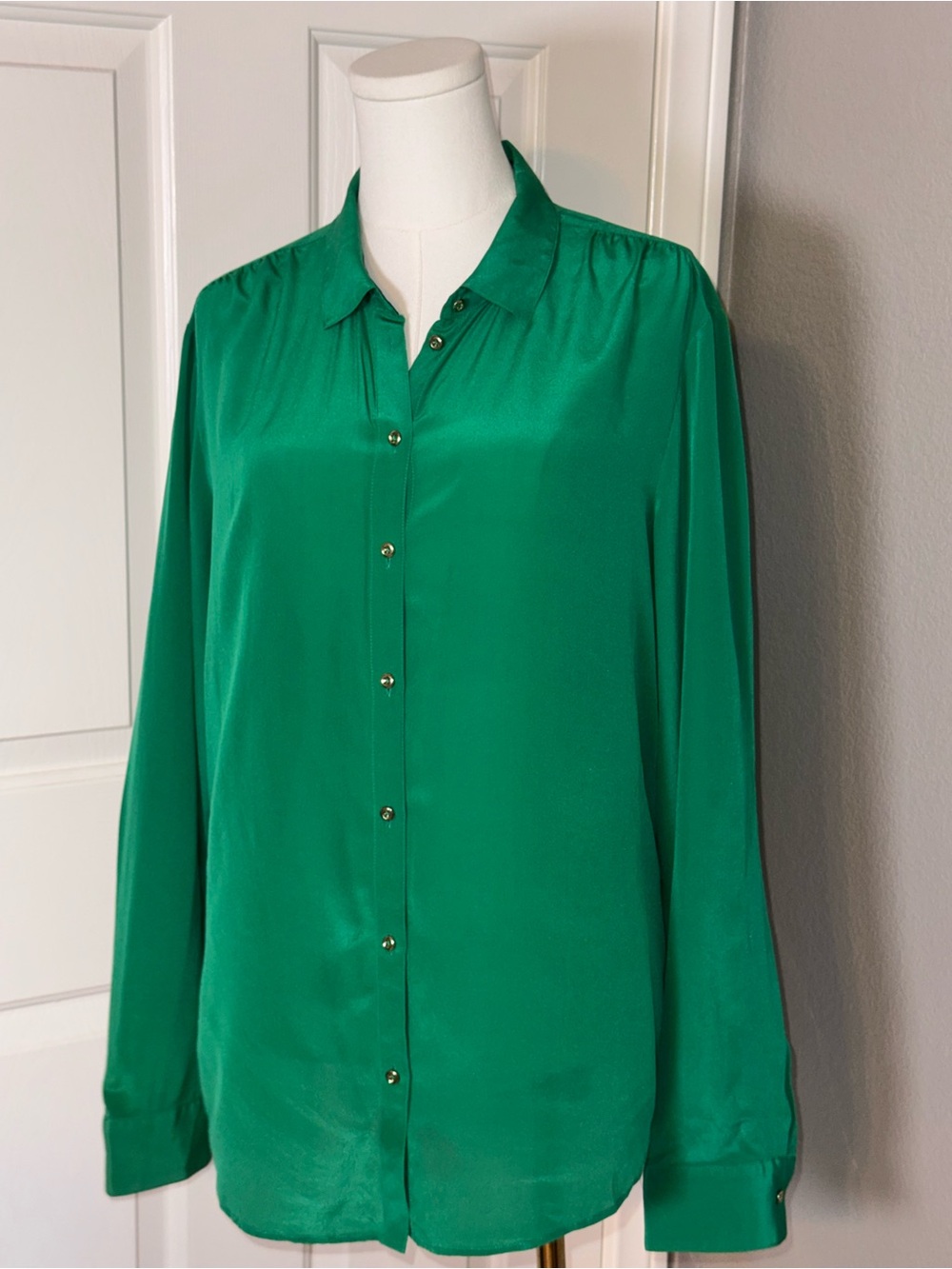 Banana Republic Emerald Green Silk Button-Down Shirt